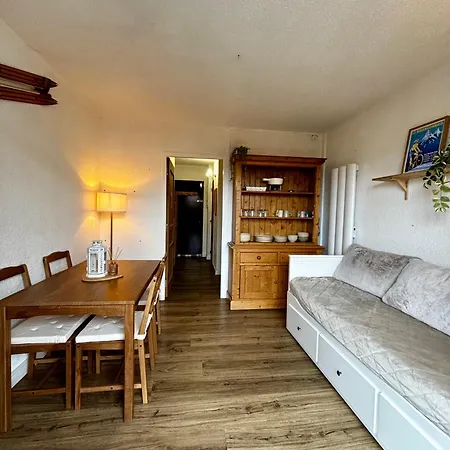 L'eterlou, Centre Station Apartment *